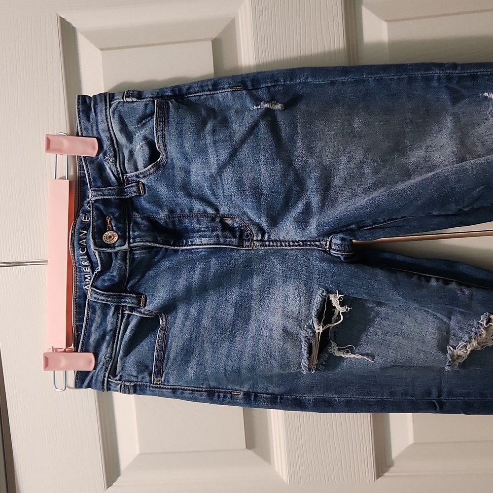 American Eagle jeans size 4, next level stretch jegging.